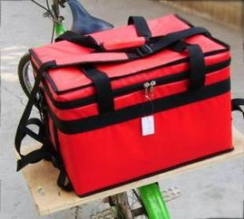 供应高品质电车固定装饭盒保温包与双肩背保温包——深圳市赵宏生手袋制品厂