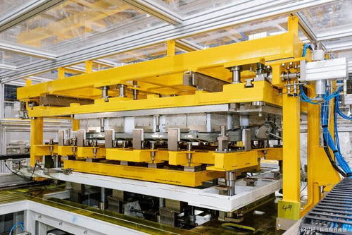 别克纯电SUV Electra E5试装车下线 武汉基地首款奥特能平台车型引领电动出行